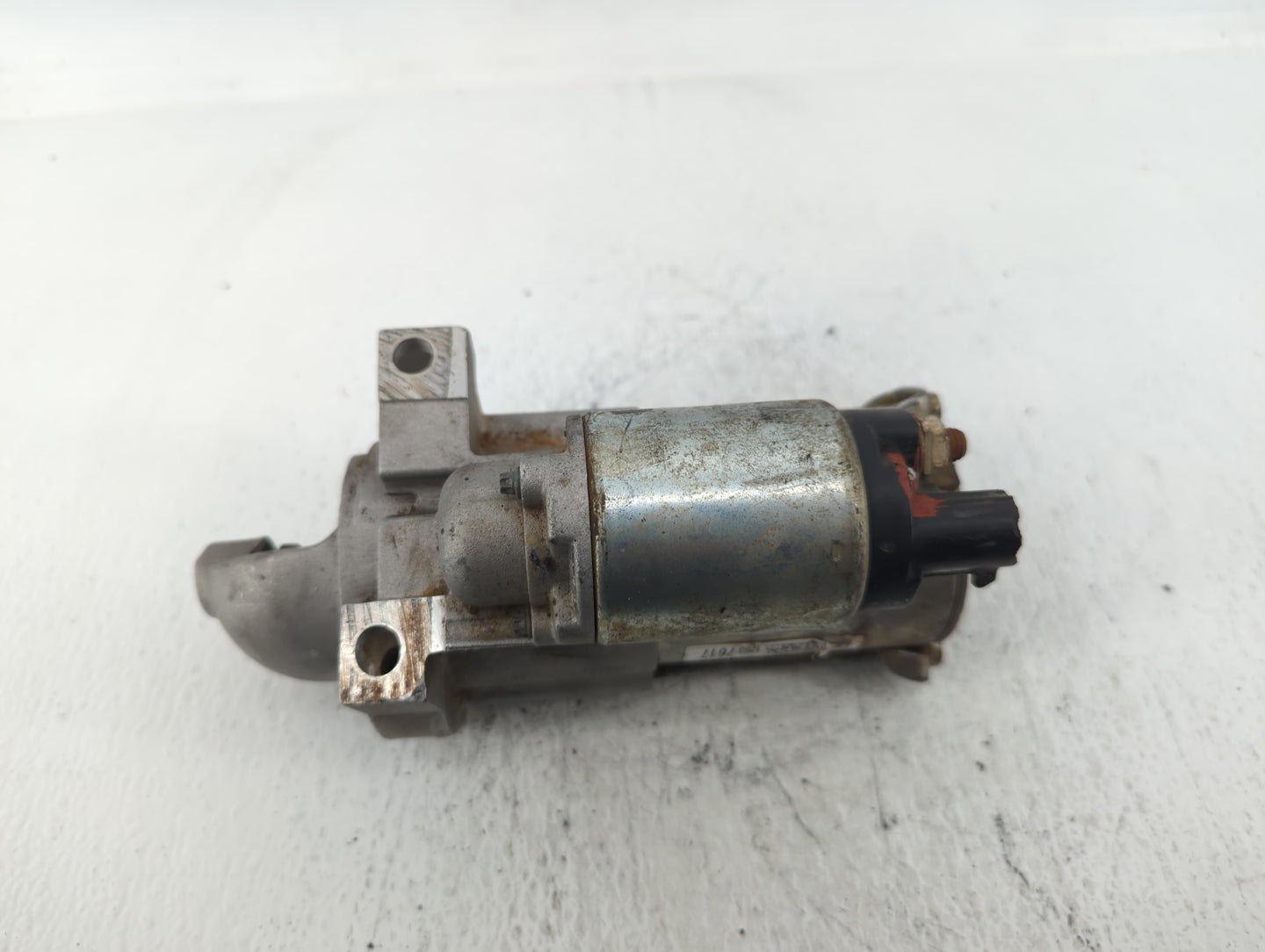 2018 Chevrolet Silverado 2500 Car Starter Motor Solenoid OEM P/N:12637617 Fits OEM Used Auto Parts - Oemusedautoparts1.com