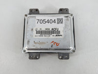 2018 Chevrolet Silverado 2500 PCM Engine Control Computer ECU ECM PCU OEM P/N:12687342 12668986 Fits Fits 2017 2019 2020 202