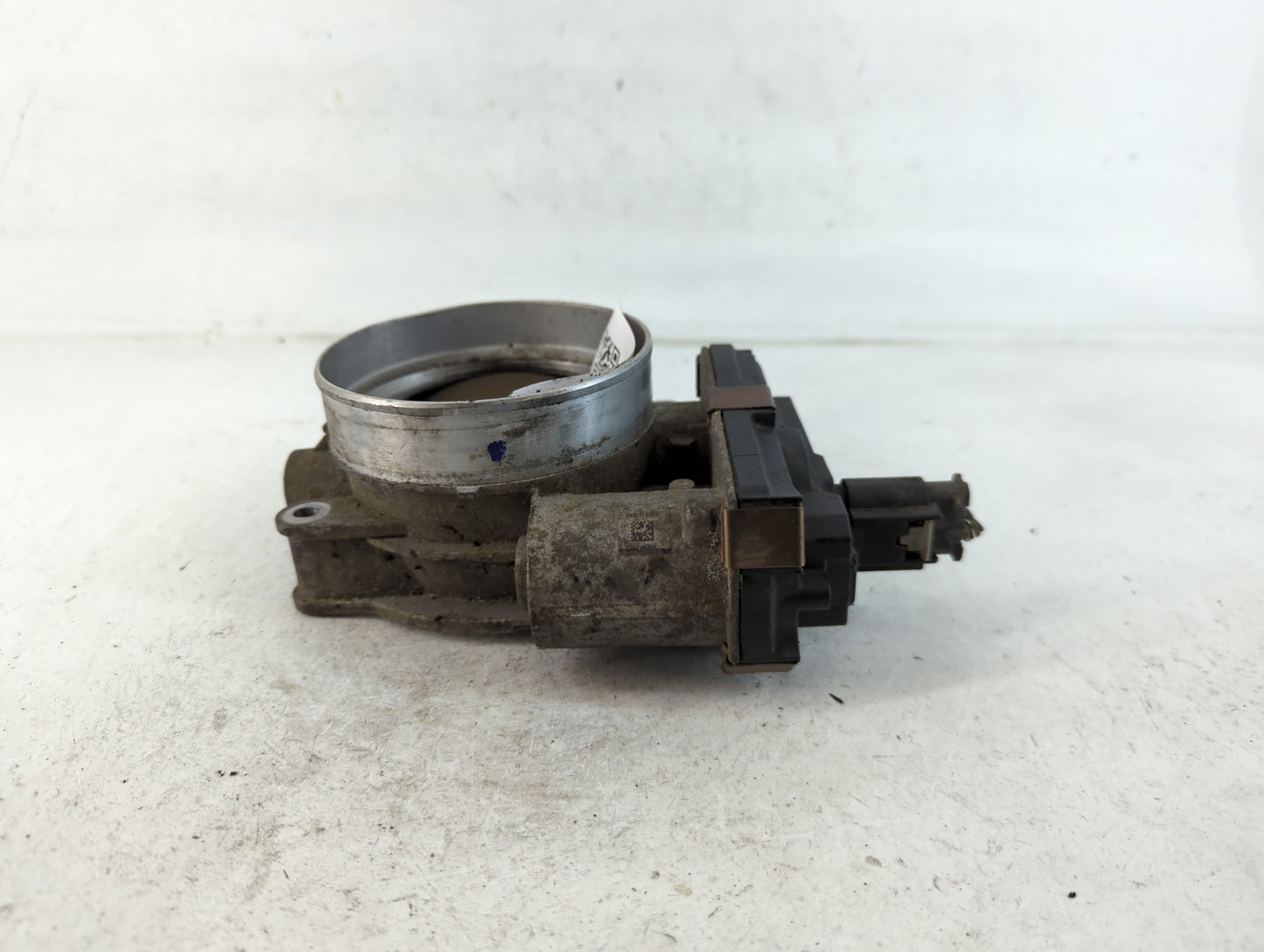 2018 Chevrolet Silverado 2500 Throttle Body P/N:12678223 Fits Fits 2014 2015 2016 2017 2019 2020 2021 2022 OEM Used Auto Par
