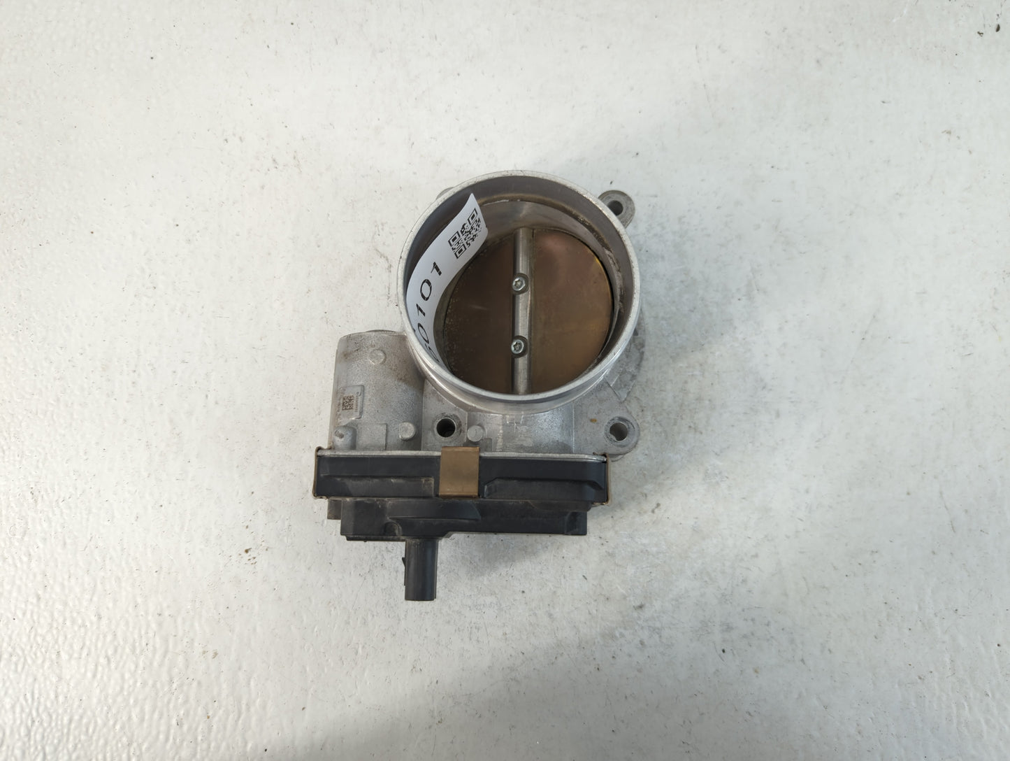 2018 Chevrolet Silverado 2500 Throttle Body P/N:12678224 Fits Fits 2014 2015 2016 2017 2019 2020 2021 2022 OEM Used Auto Par