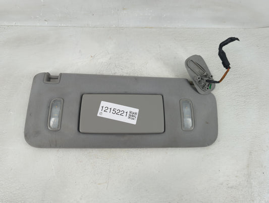 2015-2018 Chevrolet Silverado 3500 Sun Visor Shade Replacement Passenger Right Mirror Fits Fits 2014 2015 2016 2017 2018 2019 OEM Used Auto Parts