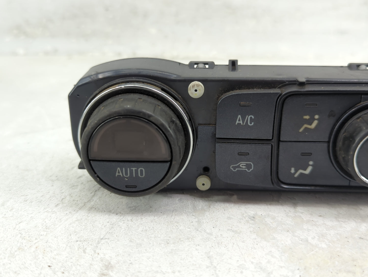 2015-2018 Chevrolet Silverado 3500 Climate Control Module Temperature AC/Heater Replacement P/N:815372982 84258726 Fits OEM 