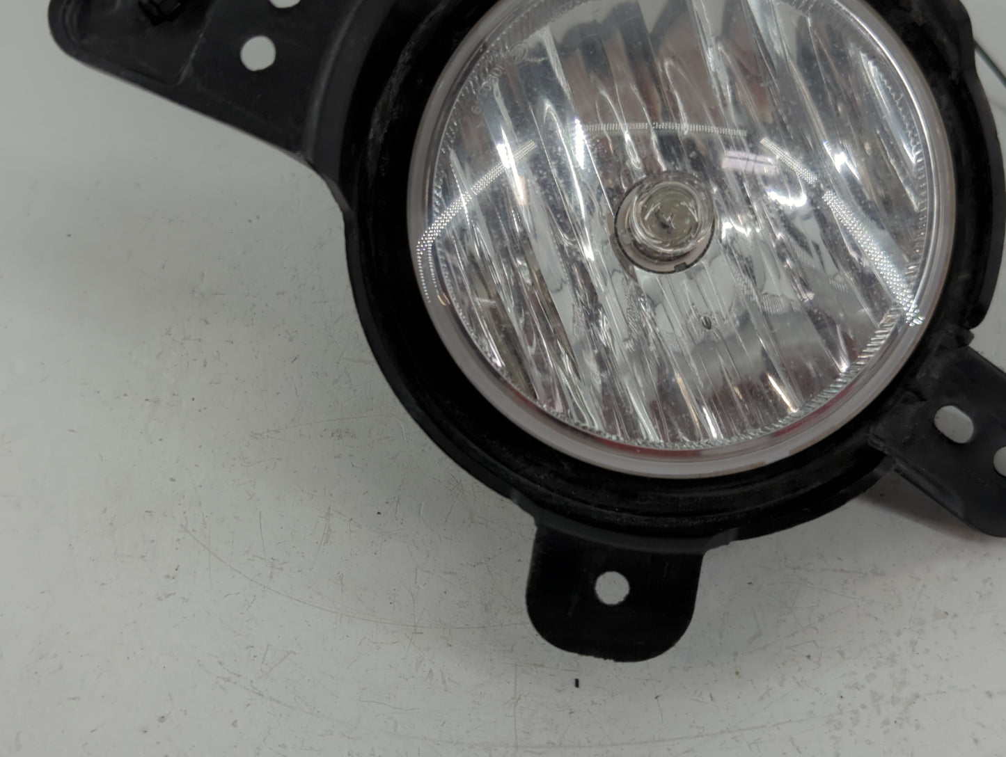 2017-2020 Chevrolet Sonic Passenger Right Oem Front Light Lamp - Oemusedautoparts1.com