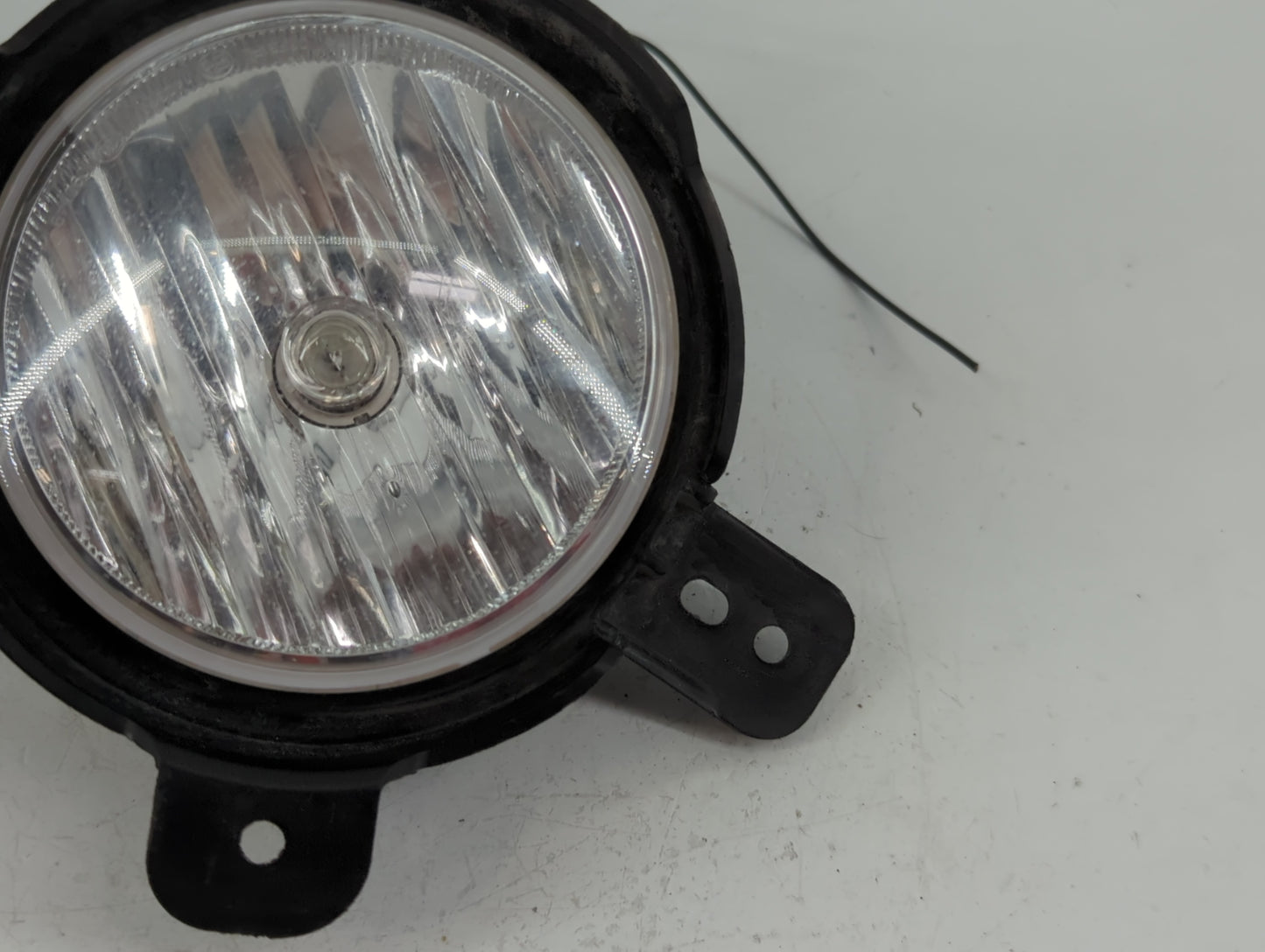 2017-2020 Chevrolet Sonic Passenger Right Oem Front Light Lamp - Oemusedautoparts1.com