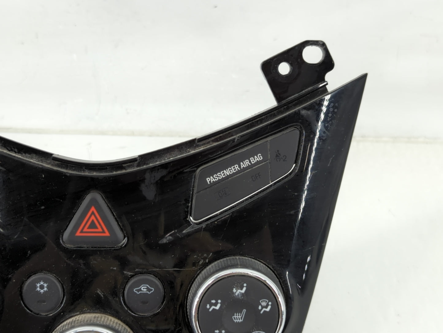 2017-2019 Chevrolet Sonic Climate Control Module Temperature AC/Heater Replacement P/N:42521802 Fits Fits 2017 2018 2019 202