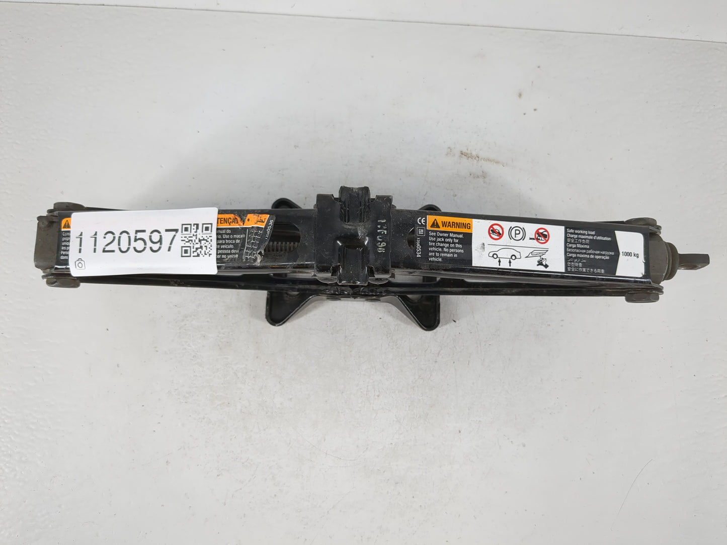 2018 Chevrolet Sonic Spare Scissor Car Jack - Oemusedautoparts1.com