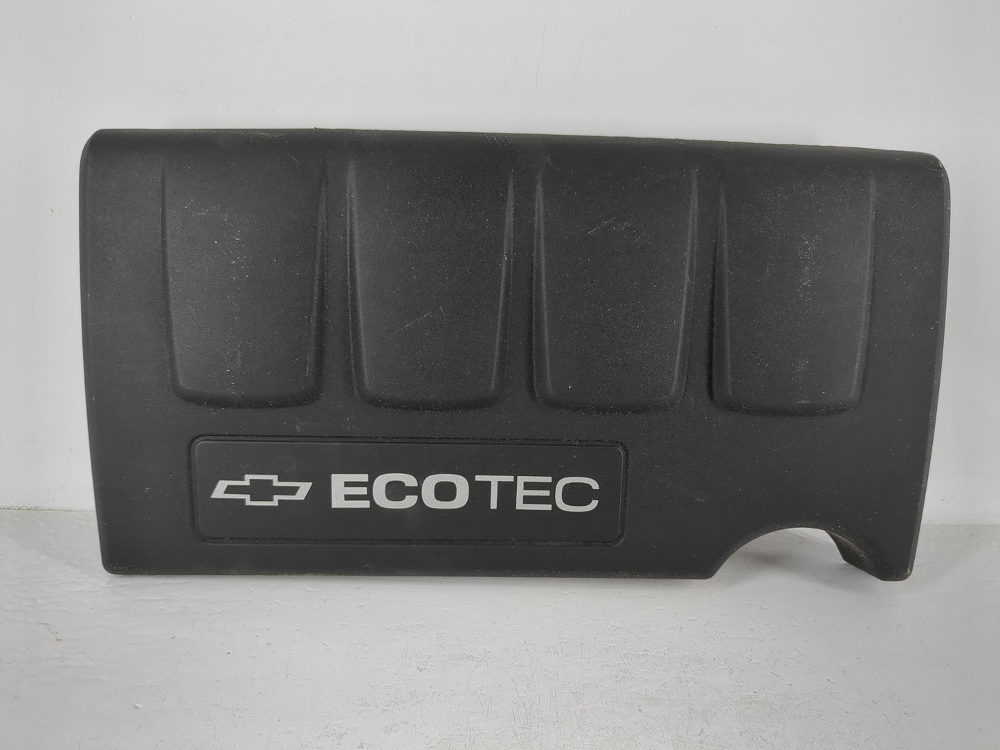 2018 Chevrolet Sonic Engine Cover - Oemusedautoparts1.com