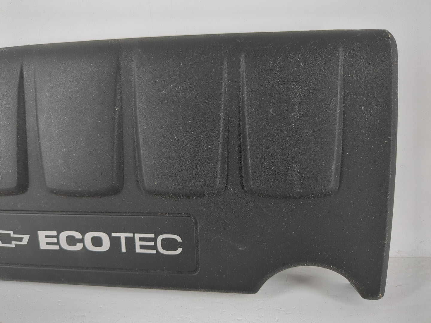 2018 Chevrolet Sonic Engine Cover - Oemusedautoparts1.com