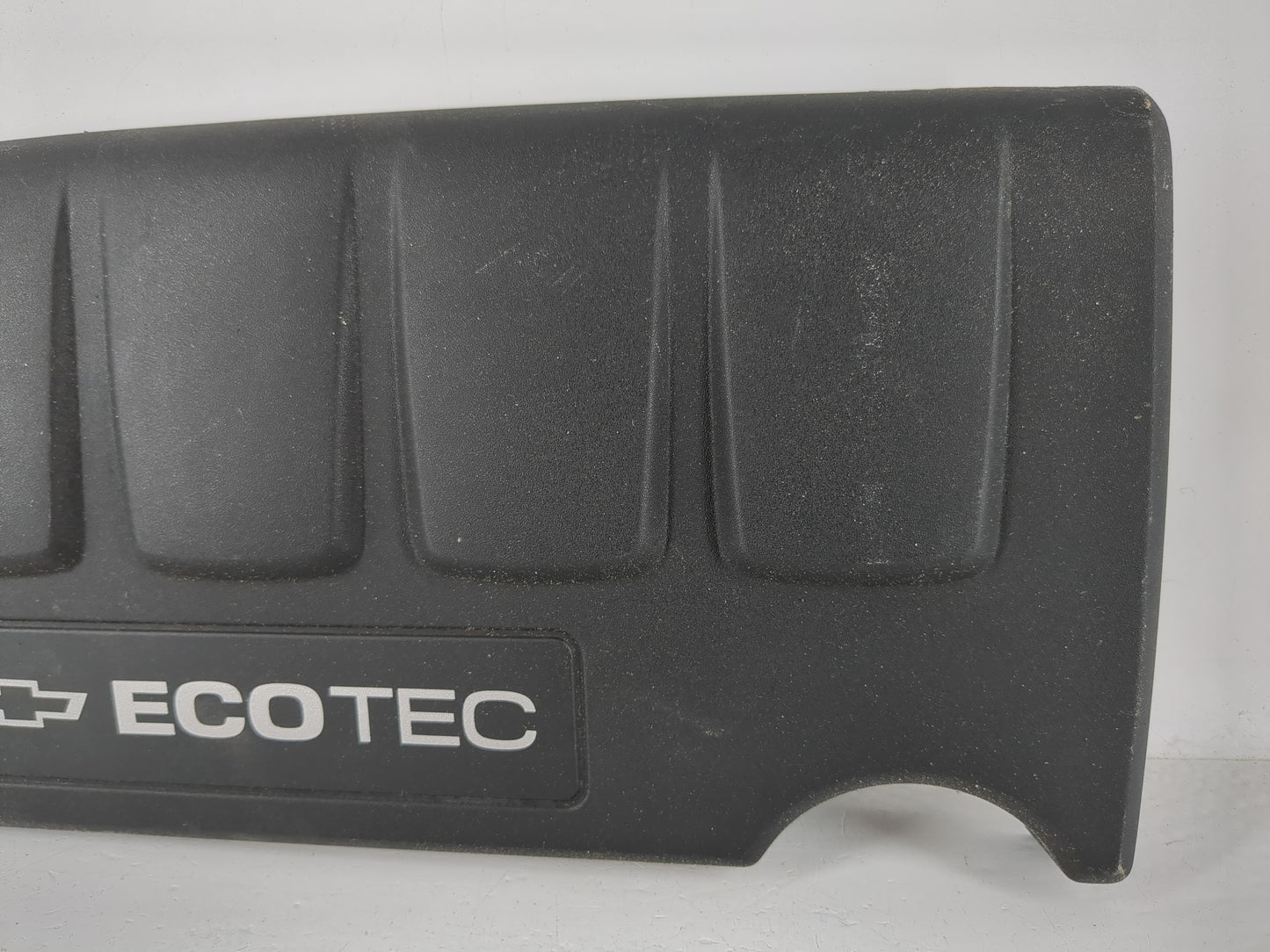 2018 Chevrolet Sonic Engine Cover - Oemusedautoparts1.com