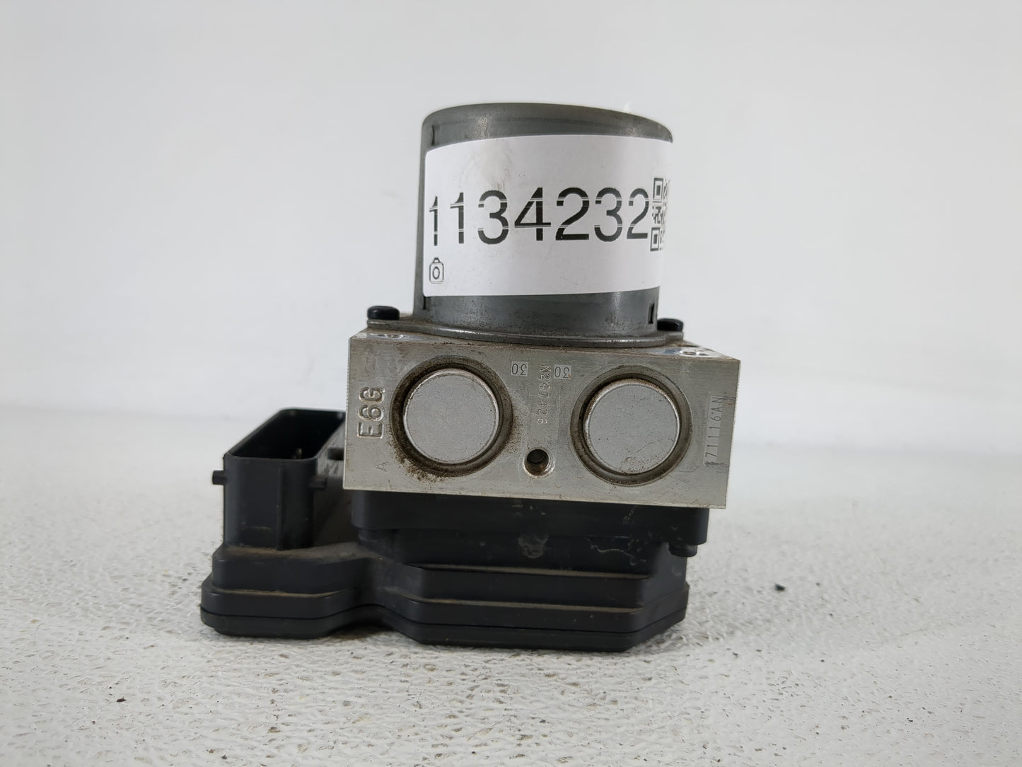 2017-2019 Chevrolet Sonic ABS Pump Control Module Replacement P/N:42573471 Fits Fits 2017 2018 2019 OEM Used Auto Parts - Oe