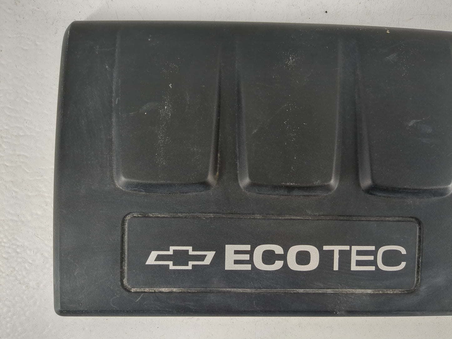 2018 Chevrolet Sonic Engine Cover - Oemusedautoparts1.com