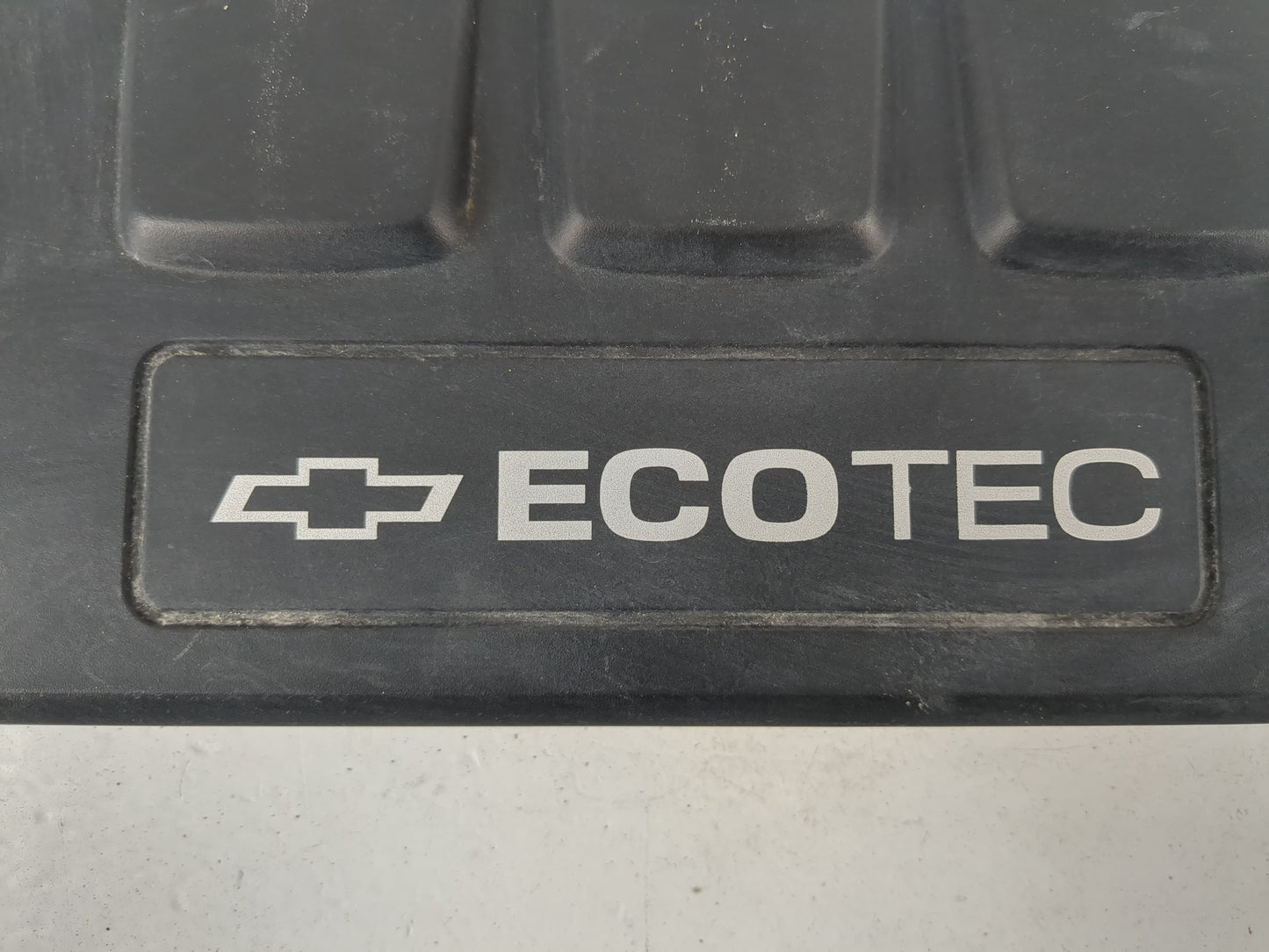 2018 Chevrolet Sonic Engine Cover - Oemusedautoparts1.com