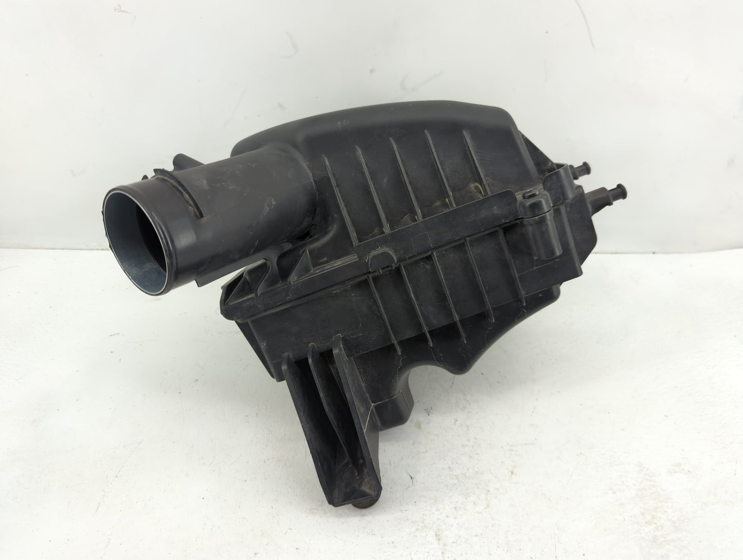 2013-2018 Chevrolet Sonic Air Cleaner Intake-duct Hose Tube - Oemusedautoparts1.com