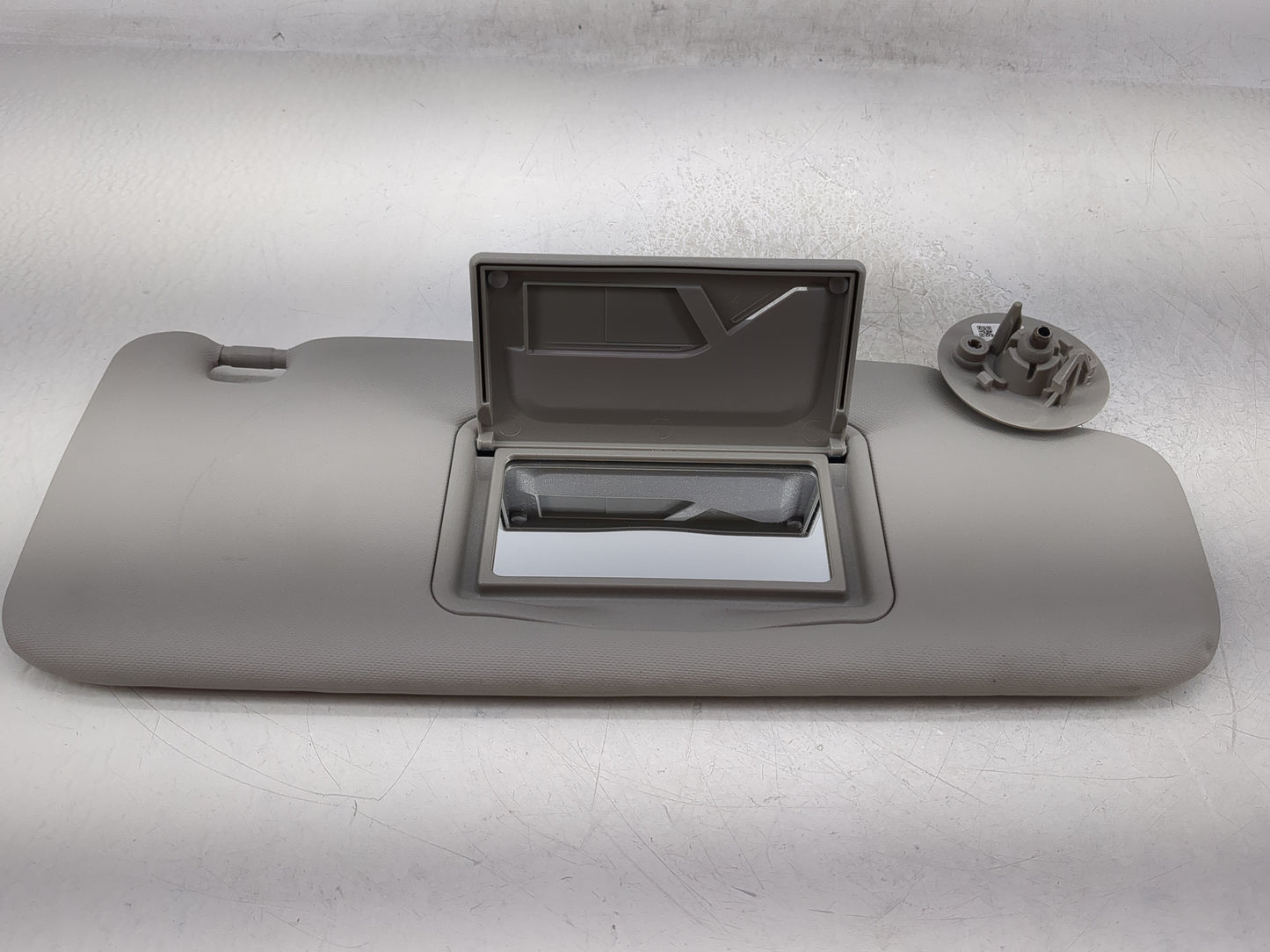 2012-2019 Chevrolet Sonic Sun Visor Shade Replacement Passenger Right Mirror Fits Fits 2012 2013 2014 2015 2016 2017 2018 20
