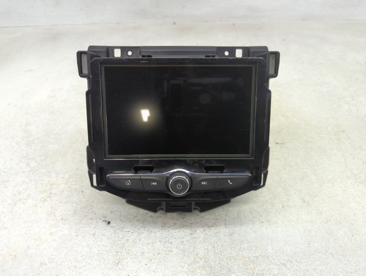 2018 Chevrolet Sonic Radio AM FM Cd Player Receiver Replacement P/N:84388577 Fits OEM Used Auto Parts - Oemusedautoparts1.co