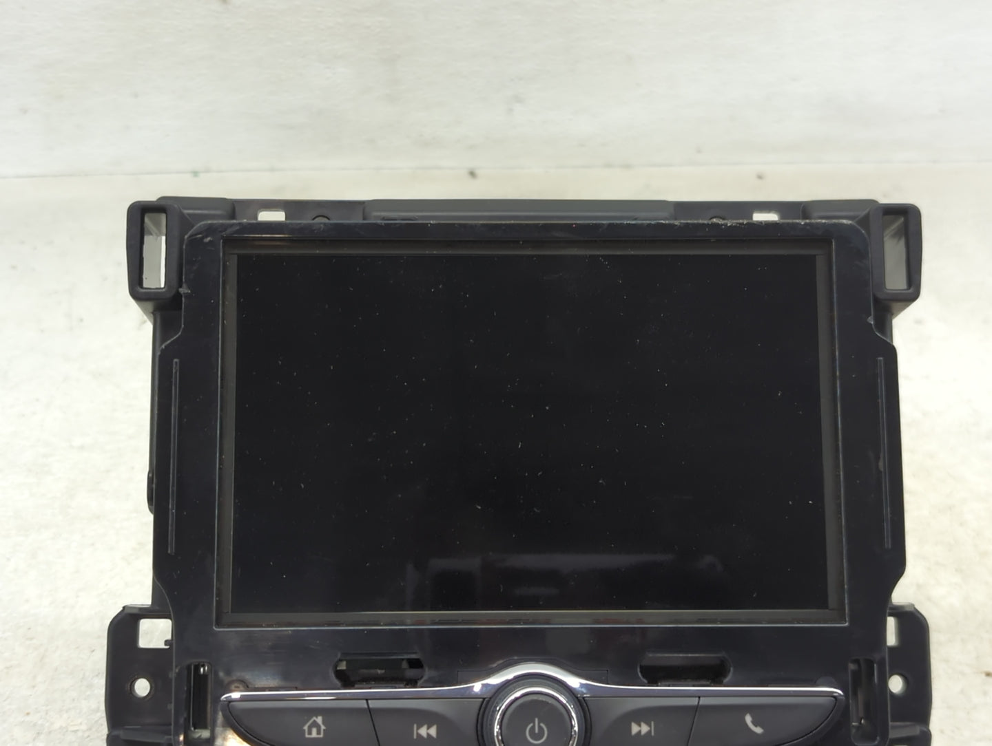 2018 Chevrolet Sonic Radio AM FM Cd Player Receiver Replacement P/N:84388577 Fits OEM Used Auto Parts - Oemusedautoparts1.co