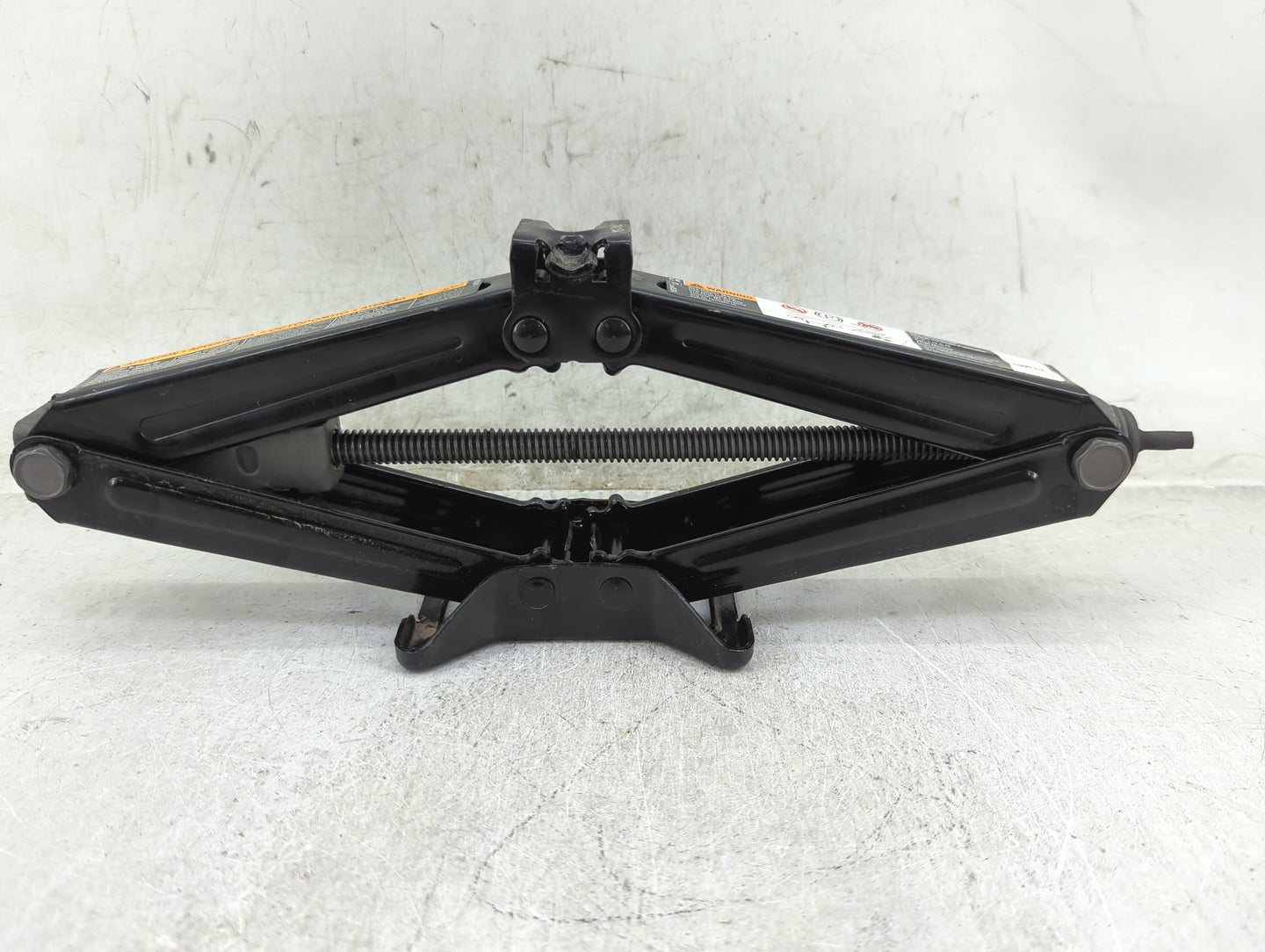 2018 Chevrolet Sonic Spare Scissor Car Jack - Oemusedautoparts1.com