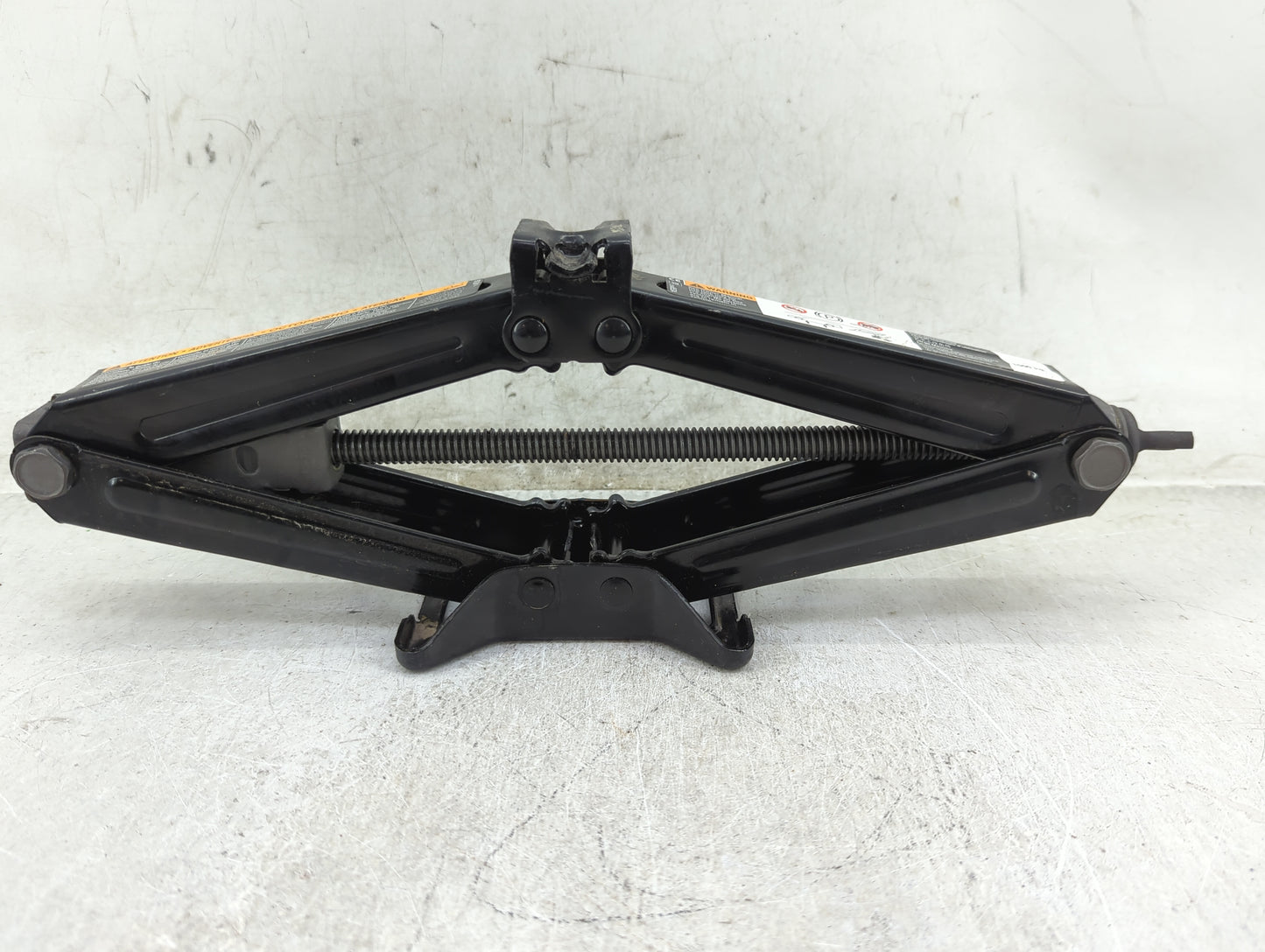 2018 Chevrolet Sonic Spare Scissor Car Jack - Oemusedautoparts1.com