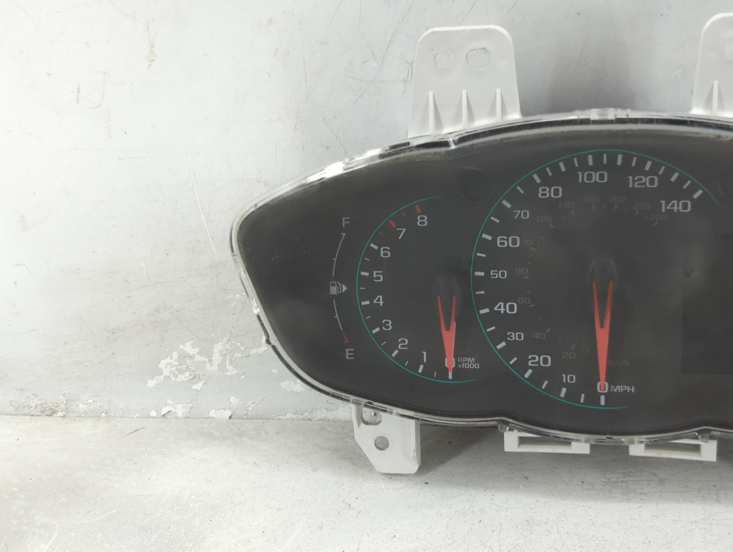 2017-2019 Chevrolet Sonic Instrument Cluster Speedometer Gauges P/N:42574340 Fits Fits 2017 2018 2019 OEM Used Auto Parts - 