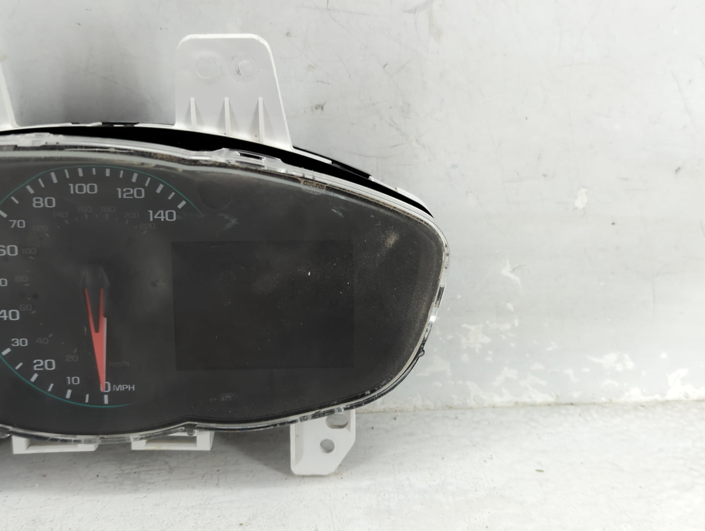 2017-2019 Chevrolet Sonic Instrument Cluster Speedometer Gauges P/N:42574340 Fits Fits 2017 2018 2019 OEM Used Auto Parts - 