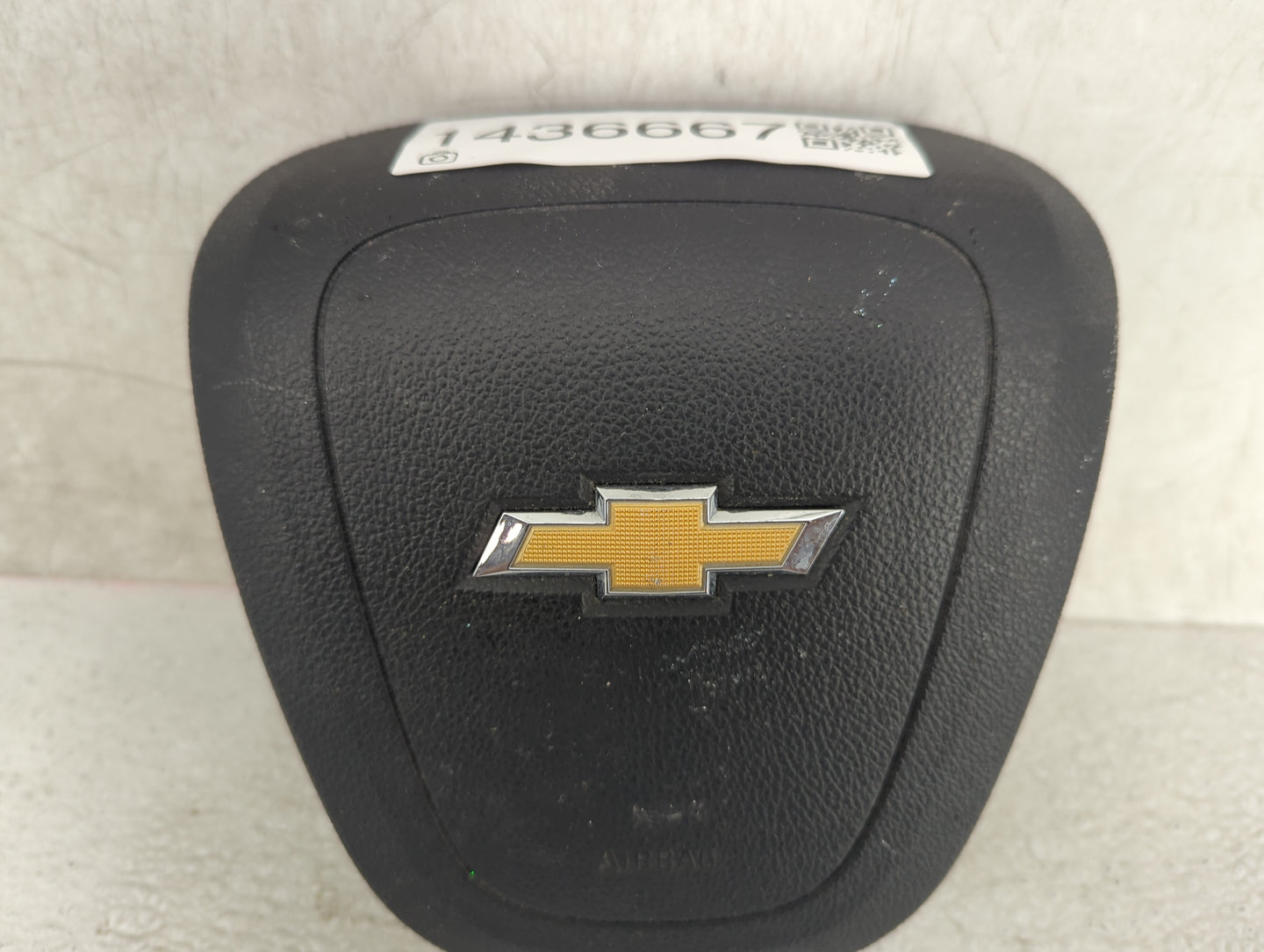 2014-2019 Chevrolet Sonic Air Bag Driver Left Steering Wheel Mounted P/N:95249765 4710000000000X Fits OEM Used Auto Parts - 