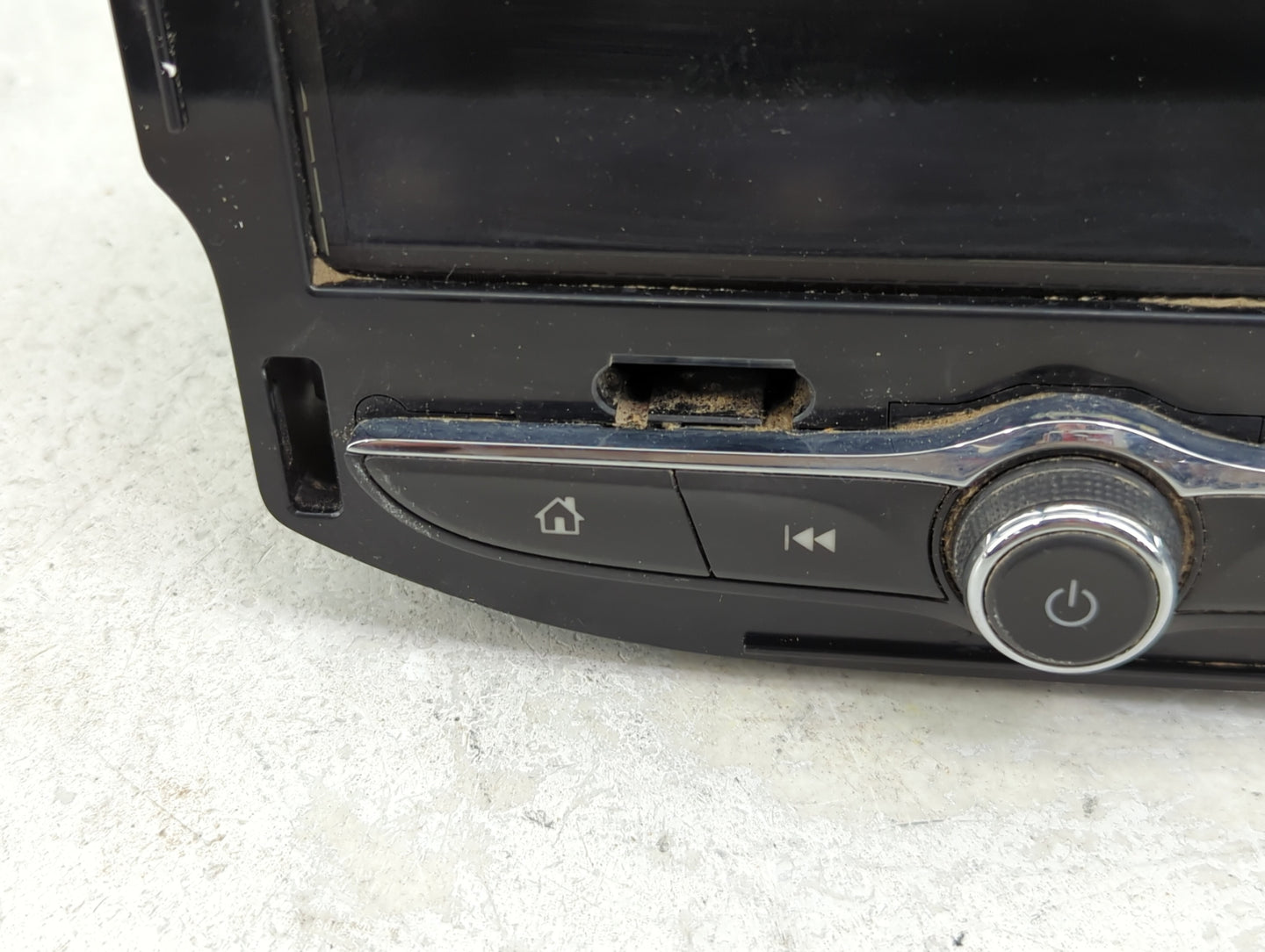 2018 Chevrolet Sonic Information Display Screen - Oemusedautoparts1.com