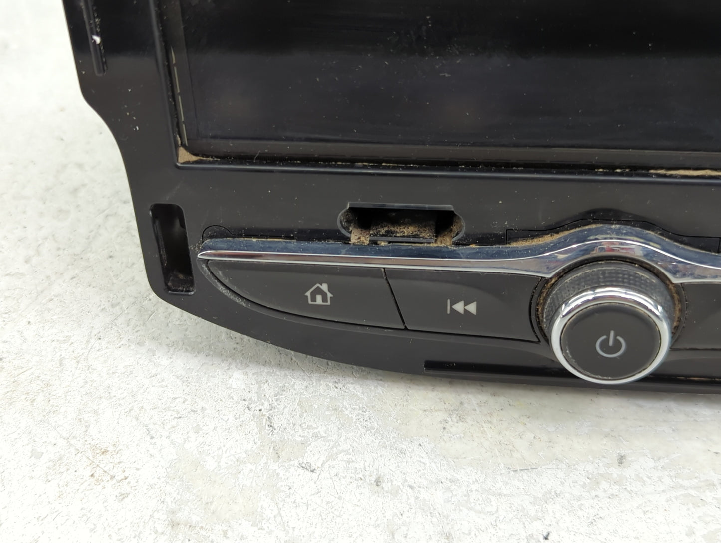 2018 Chevrolet Sonic Information Display Screen - Oemusedautoparts1.com