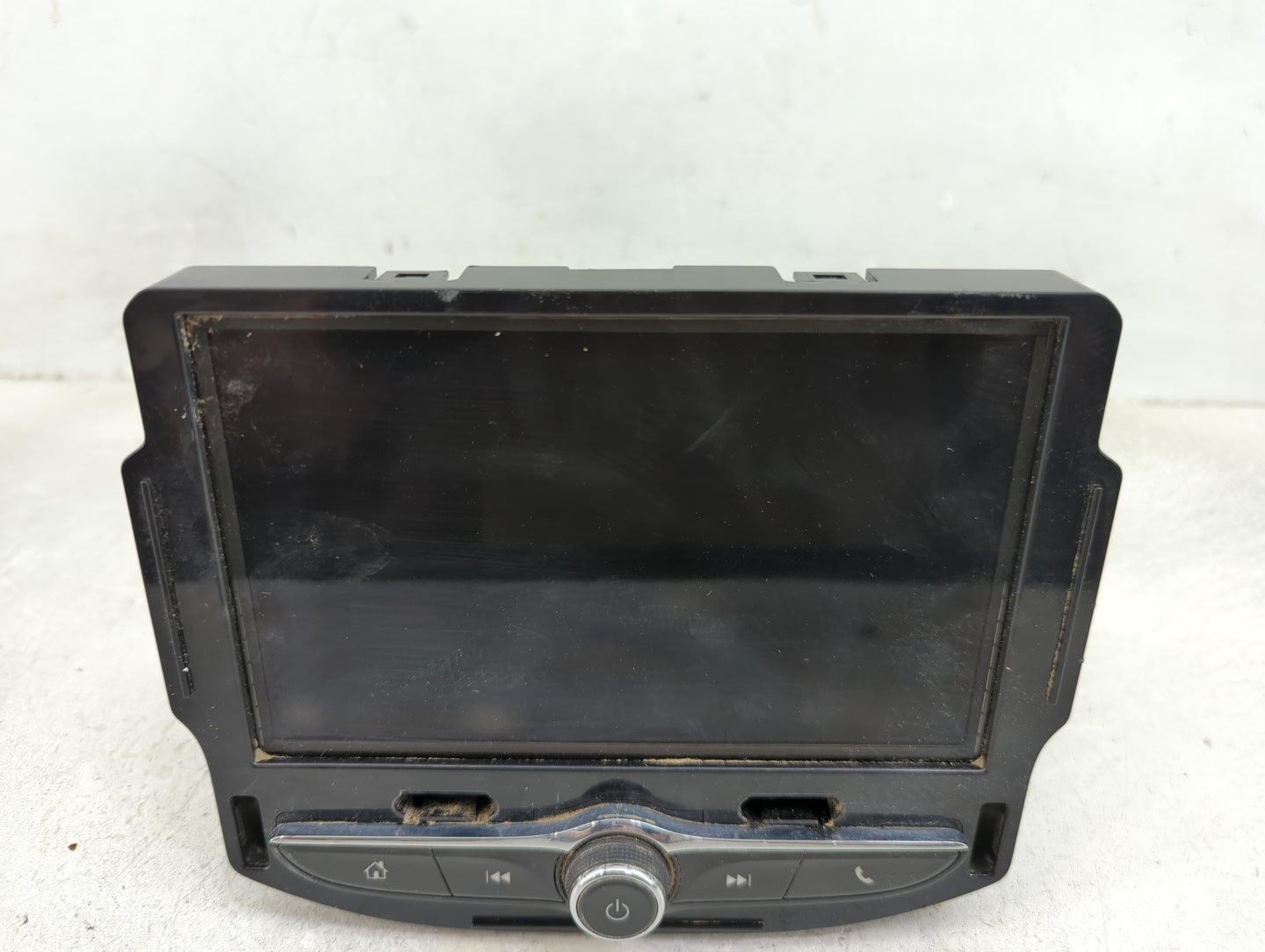 2018 Chevrolet Sonic Information Display Screen - Oemusedautoparts1.com