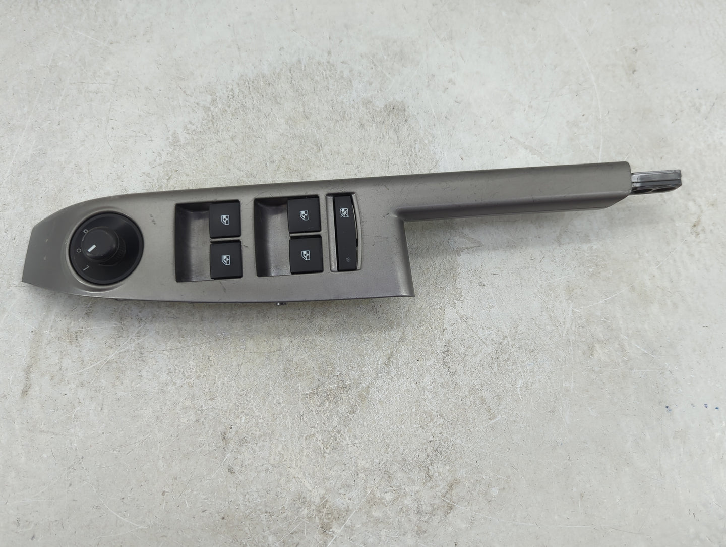 2017-2019 Chevrolet Sonic Master Power Window Switch Replacement Driver Side Left P/N:22915124 Fits OEM Used Auto Parts - Oe