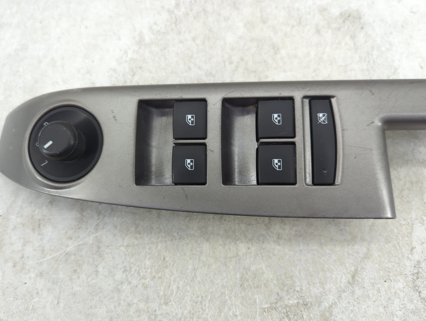 2017-2019 Chevrolet Sonic Master Power Window Switch Replacement Driver Side Left P/N:22915124 Fits OEM Used Auto Parts - Oe