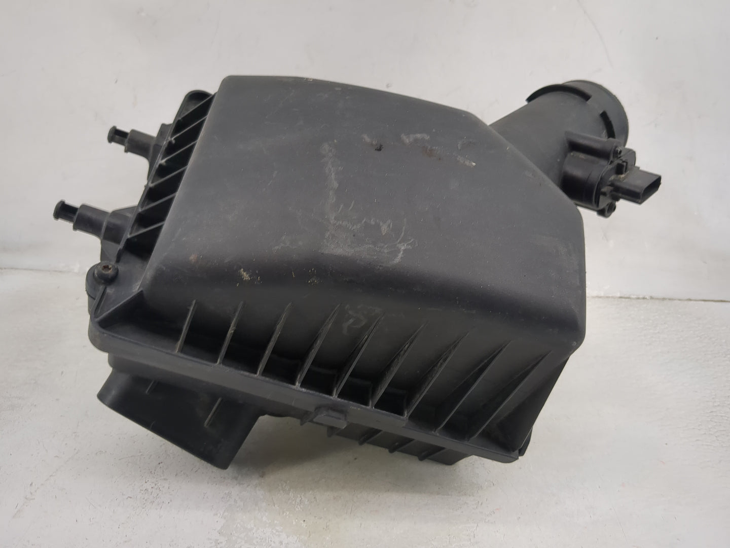 2012-2018 Chevrolet Sonic Air Cleaner Intake-duct Hose Tube 1466702 - Oemusedautoparts1.com