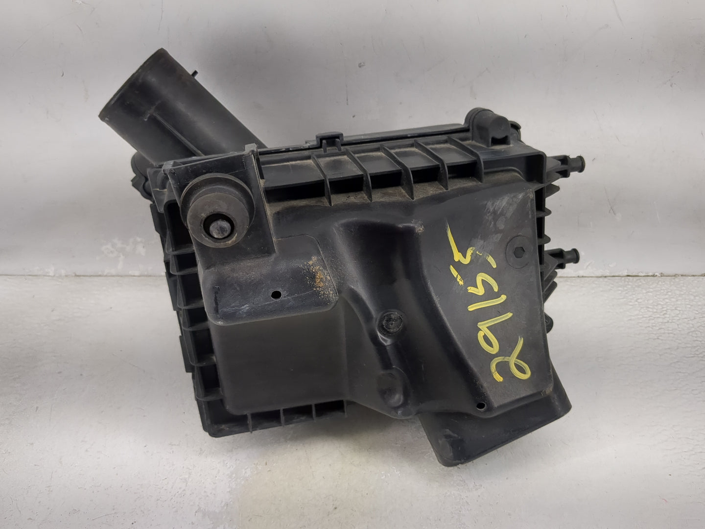 2012-2018 Chevrolet Sonic Air Cleaner Intake-duct Hose Tube 1466702 - Oemusedautoparts1.com