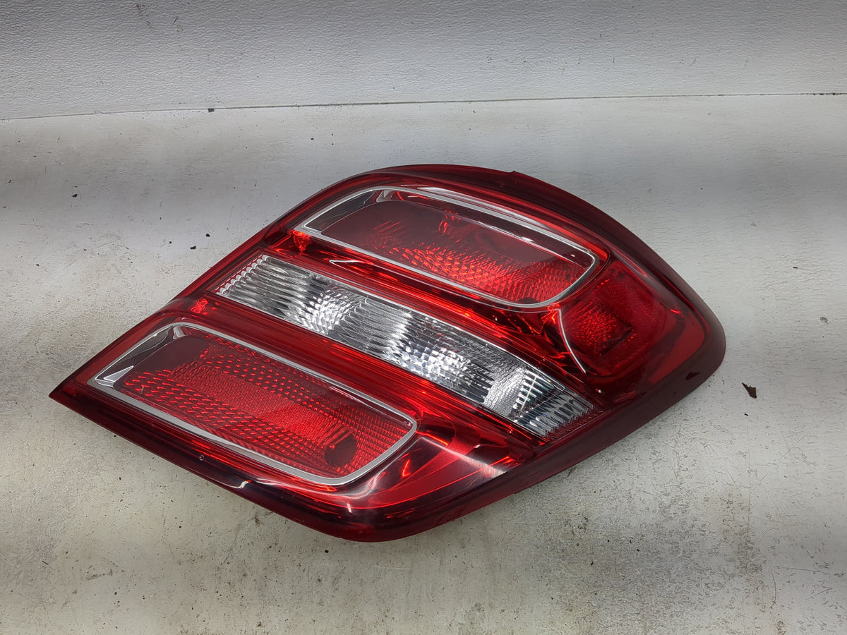 2017 Chevrolet Sonic Passenger Right Side Deck Lid Mounted Tail Light - Oemusedautoparts1.com
