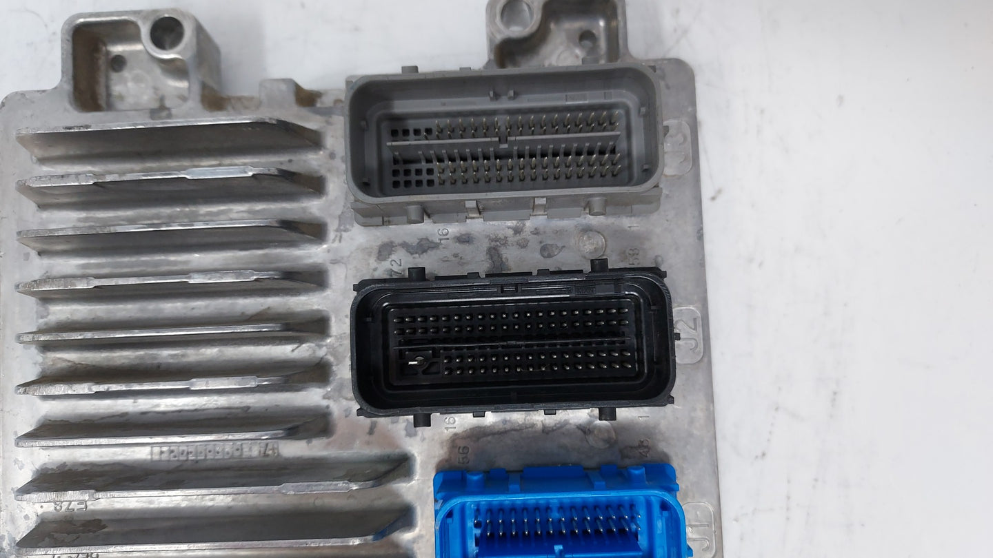 2017-2018 Chevrolet Sonic PCM Engine Control Computer ECU ECM PCU OEM P/N:12685936 12668986, 12695536 Fits Fits 2017 2018 20