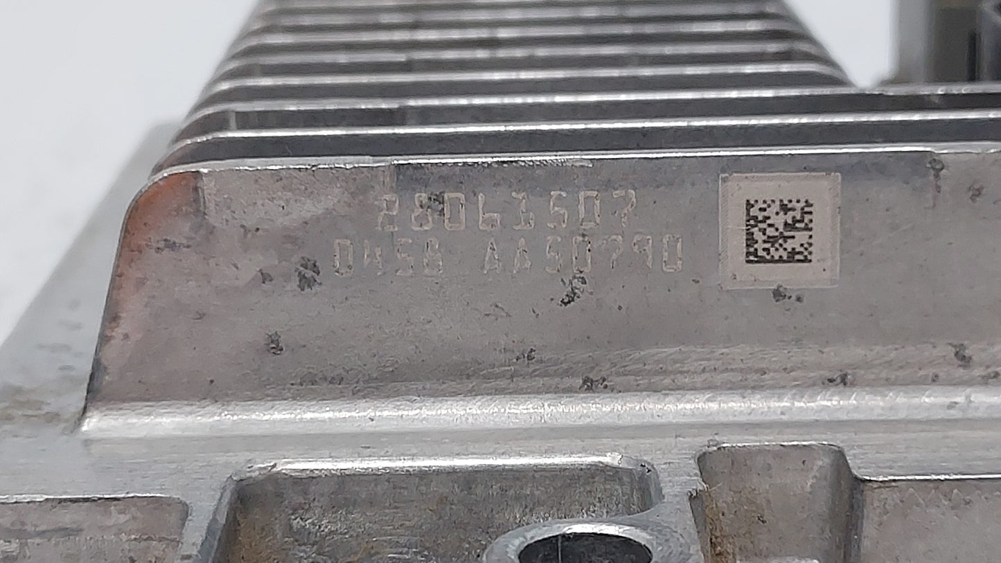 2017-2018 Chevrolet Sonic PCM Engine Control Computer ECU ECM PCU OEM P/N:12685936 12668986, 12695536 Fits Fits 2017 2018 20