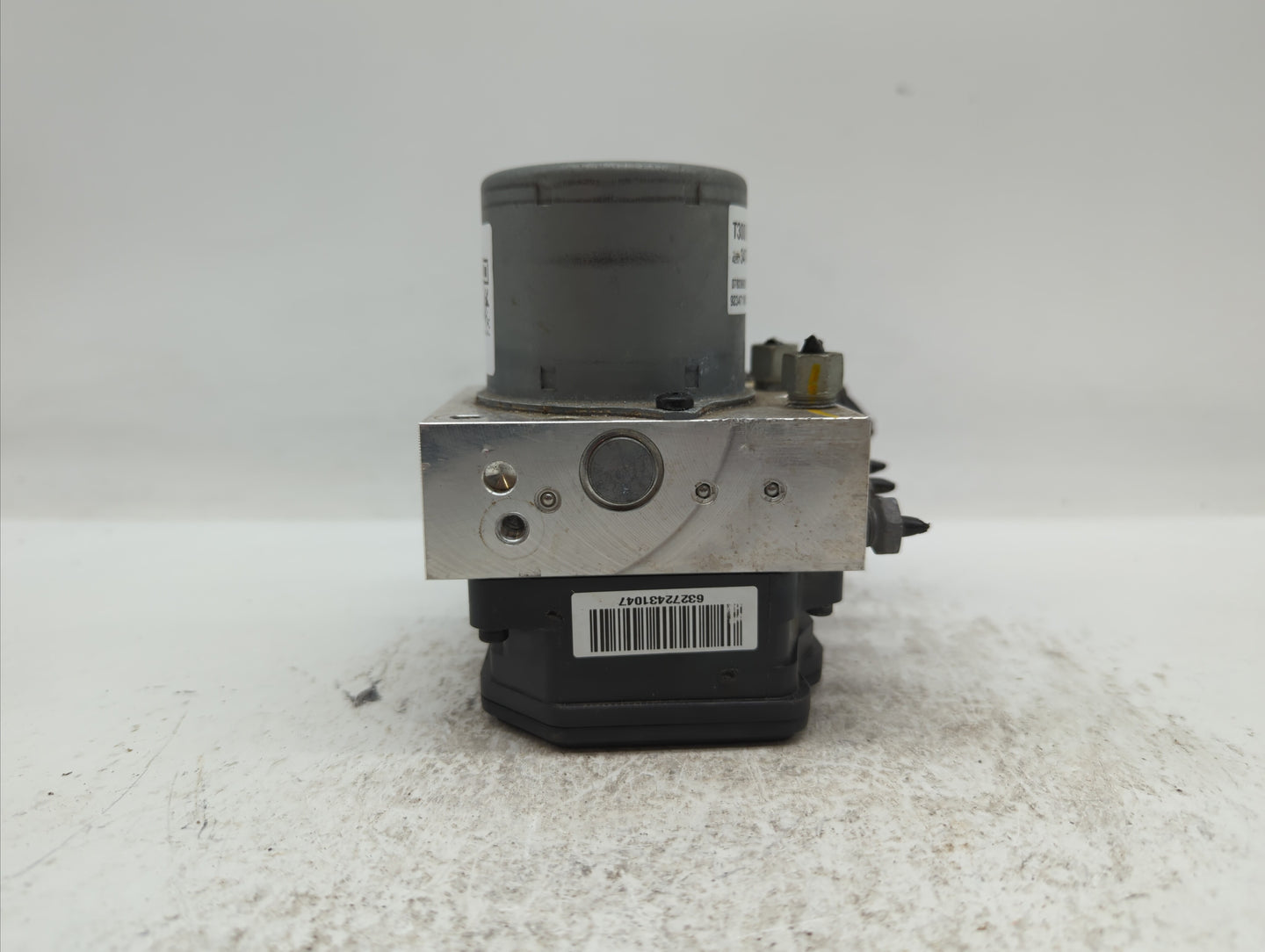 2017-2018 Chevrolet Sonic ABS Pump Control Module Replacement P/N:42573471 42520672 Fits Fits 2017 2018 OEM Used Auto Parts 