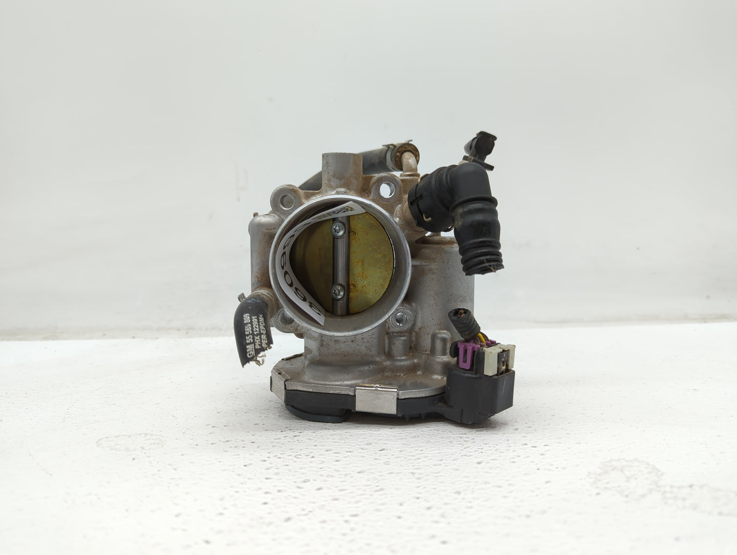 2012-2018 Chevrolet Sonic Throttle Body P/N:55577375 55561495 Fits Fits 2009 2010 2011 2012 2013 2014 2015 2016 2017 2018 OE