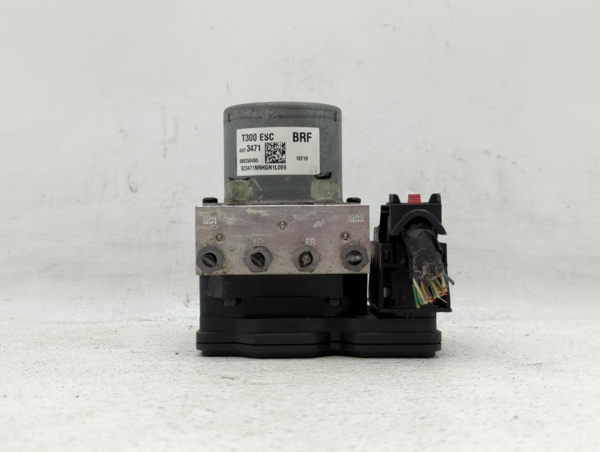 2017-2019 Chevrolet Sonic Anti-Lock Brake ABS Pump Module Actuator OEM P/N:42573471 Fits Fits 2017 2018 2019 OEM Used Auto P