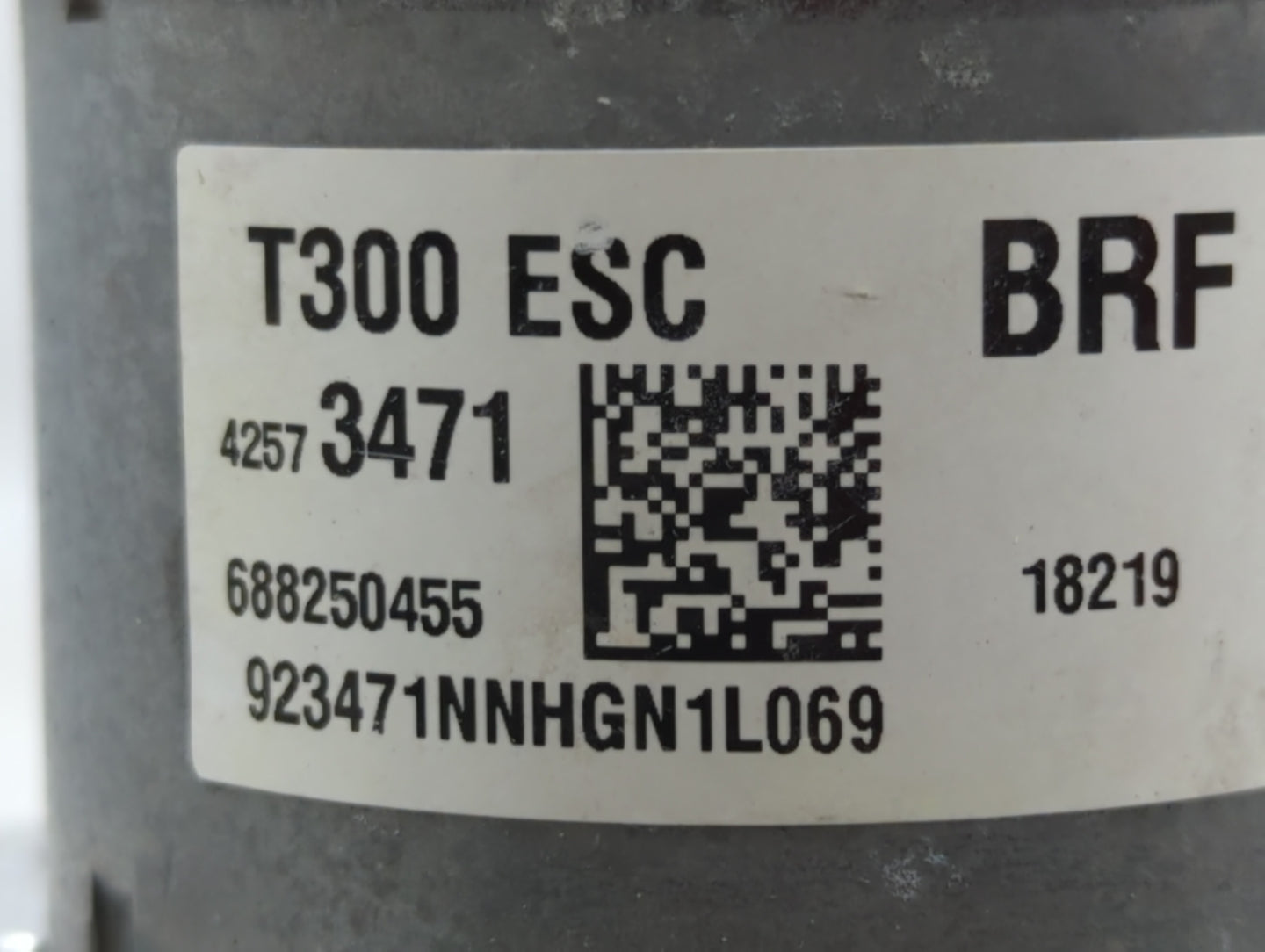 2017-2018 Chevrolet Sonic ABS Pump Control Module Replacement P/N:42573471 Fits Fits 2017 2018 OEM Used Auto Parts - Oemused