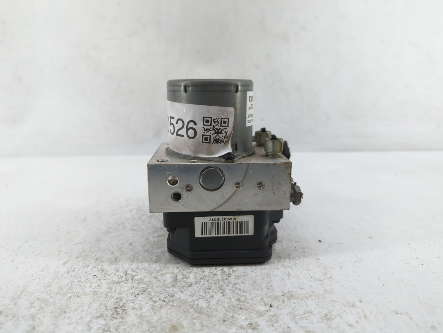 2017-2019 Chevrolet Sonic ABS Pump Control Module Replacement P/N:42573471 Fits Fits 2017 2018 2019 OEM Used Auto Parts - Oe