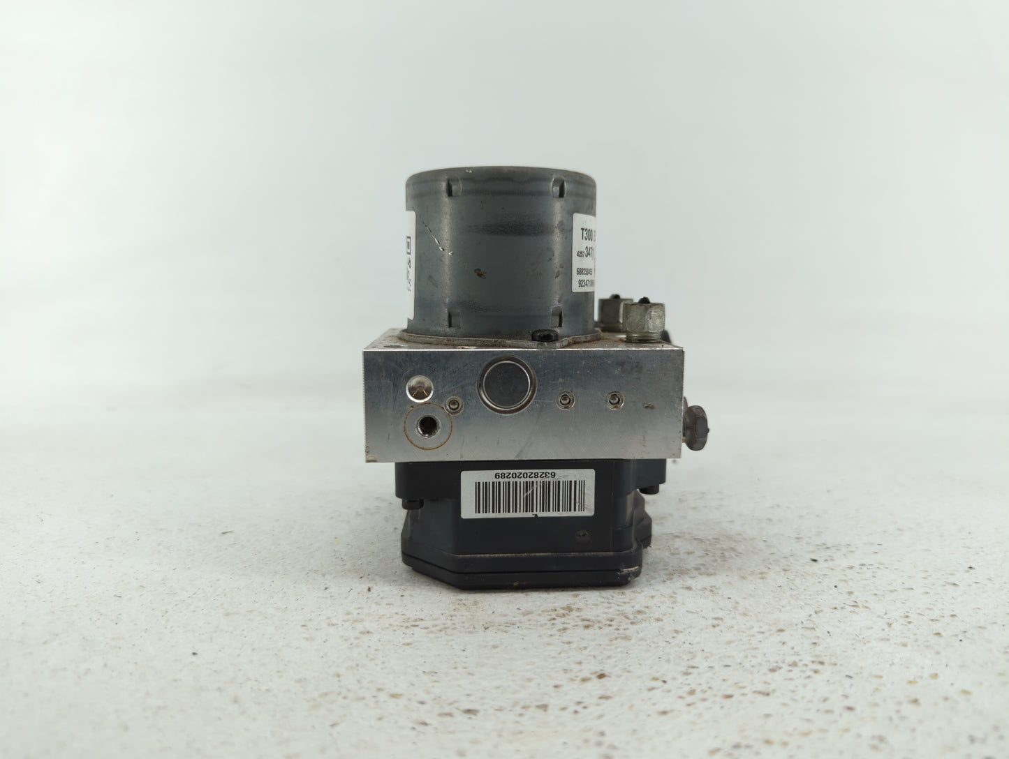 2017-2019 Chevrolet Sonic ABS Pump Control Module Replacement P/N:42573471 Fits Fits 2017 2018 2019 OEM Used Auto Parts - Oe