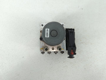 2017-2019 Chevrolet Sonic ABS Pump Control Module Replacement P/N:42573471 Fits Fits 2017 2018 2019 OEM Used Auto Parts