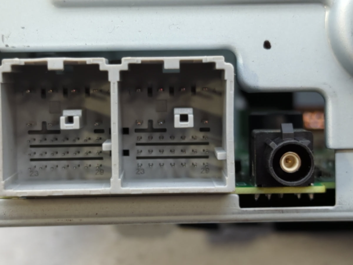 2018-2018 Chevrolet Sonic Am Fm Cd Player Radio Receiver 521888 - Oemusedautoparts1.com