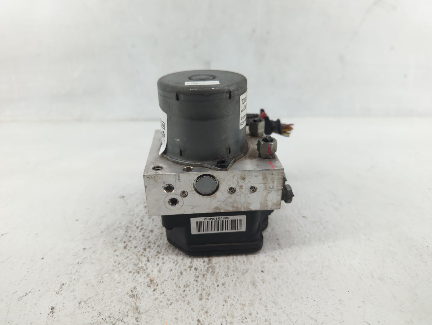 2017-2019 Chevrolet Sonic ABS Pump Control Module Replacement P/N:078286829 42573471 Fits Fits 2017 2018 2019 OEM Used Auto 