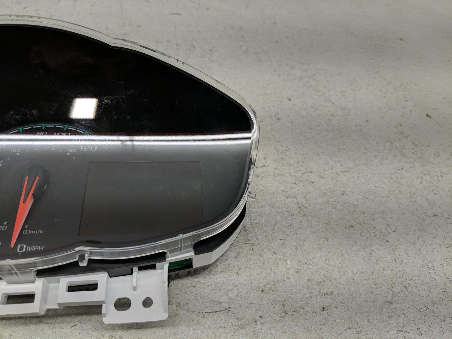 2016-2018 Chevrolet Spark Instrument Cluster Speedometer Gauges P/N:42574663 Fits Fits 2016 2017 2018 OEM Used Auto Parts - 