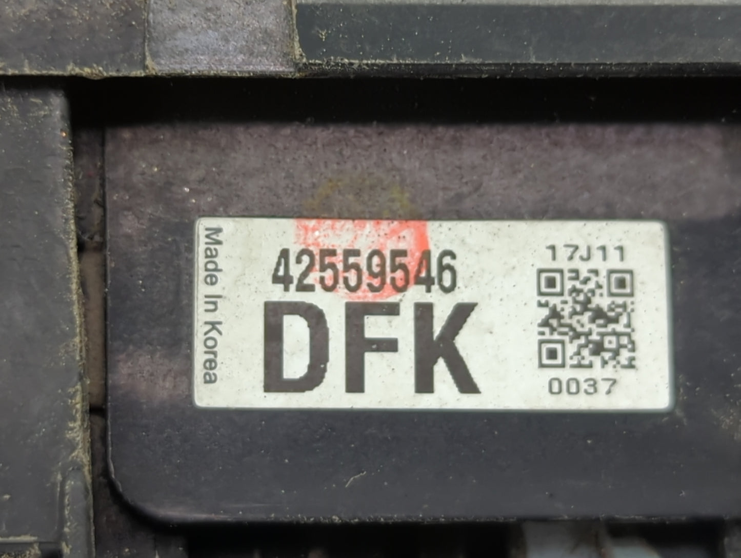 2017-2019 Chevrolet Spark Fusebox Fuse Box Panel Relay Module P/N:42559546 Fits Fits 2017 2018 2019 OEM Used Auto Parts - Oe