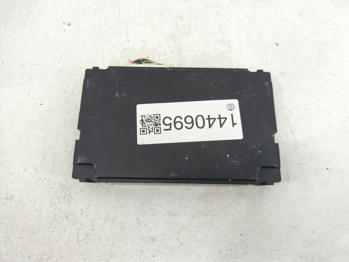 2017-2018 Chevrolet Spark Radio AM FM Cd Player Receiver Replacement P/N:27760 6HJ0A 27760 6HJ0A--D Fits Fits 2017 2018 OEM 