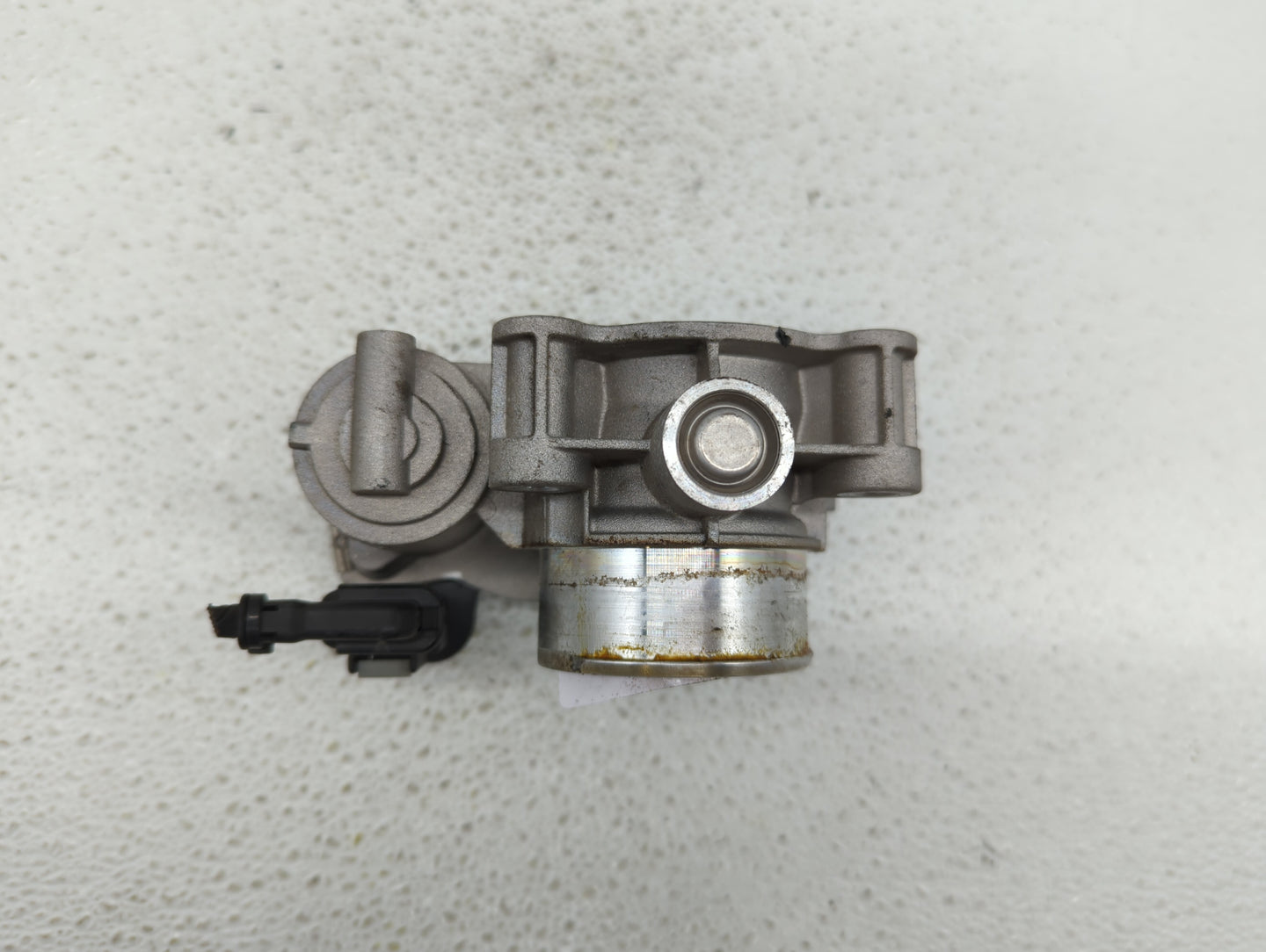 2016-2018 Chevrolet Spark Throttle Body P/N:12673014 Fits Fits 2016 2017 2018 OEM Used Auto Parts - Oemusedautoparts1.com