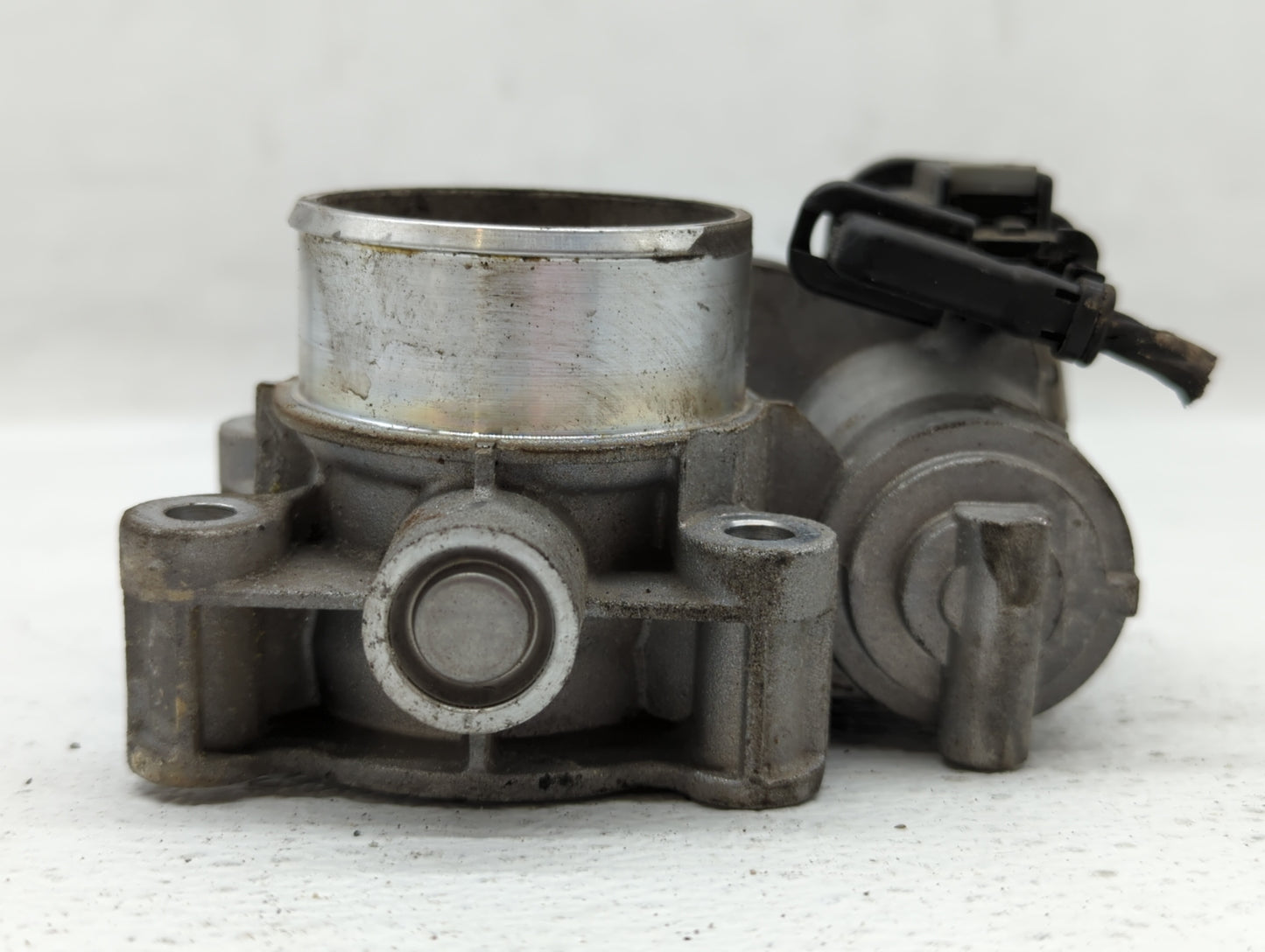 2016-2022 Chevrolet Spark Throttle Body P/N:12673014 31293736 Fits Fits 2016 2017 2018 2019 2020 2021 2022 OEM Used Auto Par