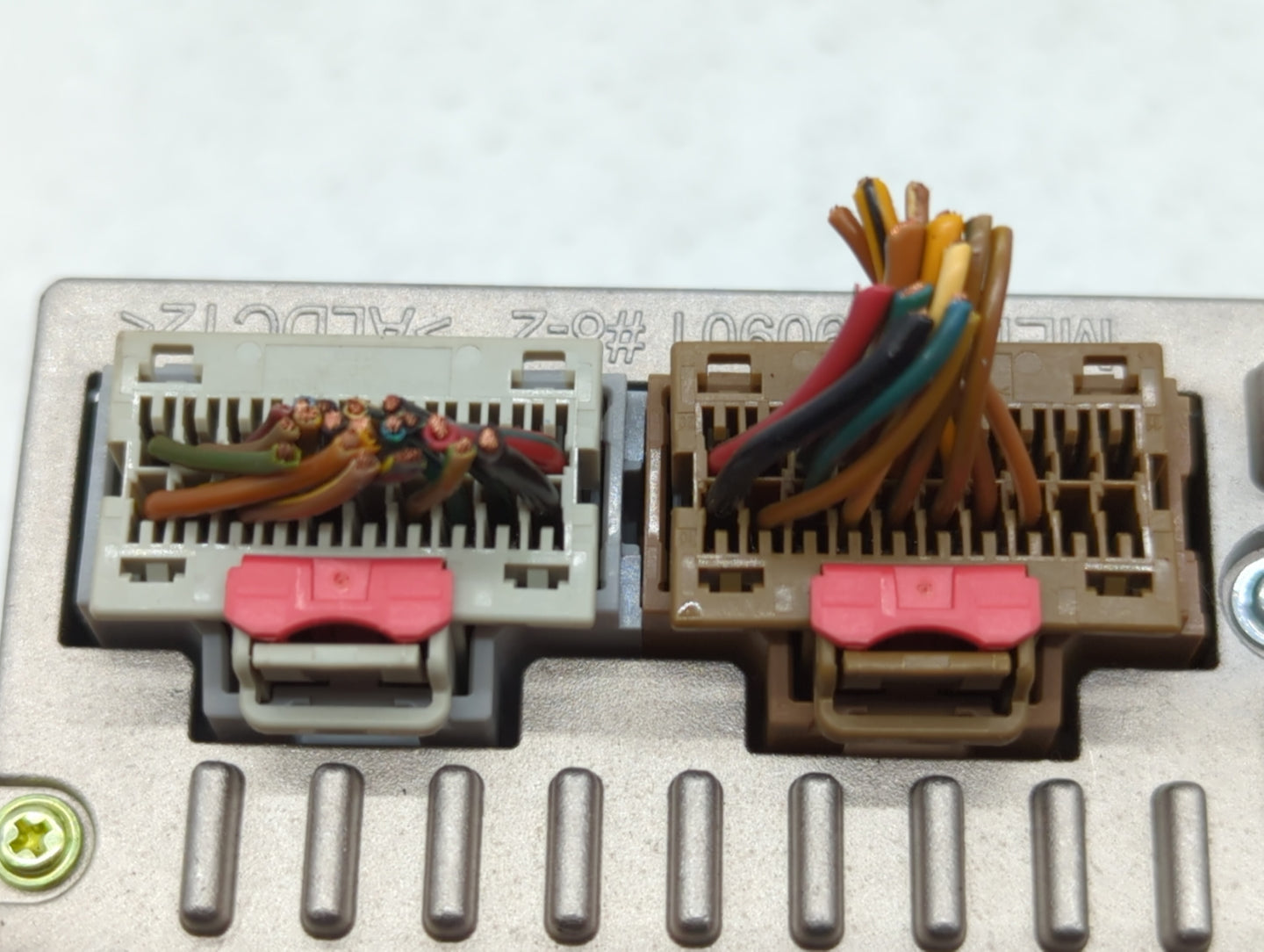 2017-2018 Chevrolet Spark Am Fm Cd Player Radio Receiver - Oemusedautoparts1.com